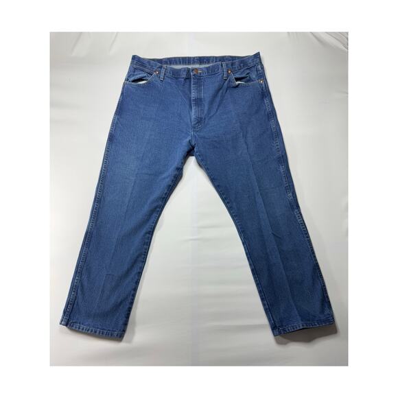 Wrangler 13MWZPW Men's Regular Fit Straight Leg Blue Jeans - Size 42x29.5 - Picture 1 of 6